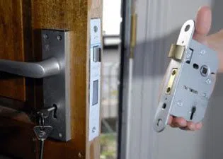 San Diego Super Locksmith San Diego, CA 619-824-3196
